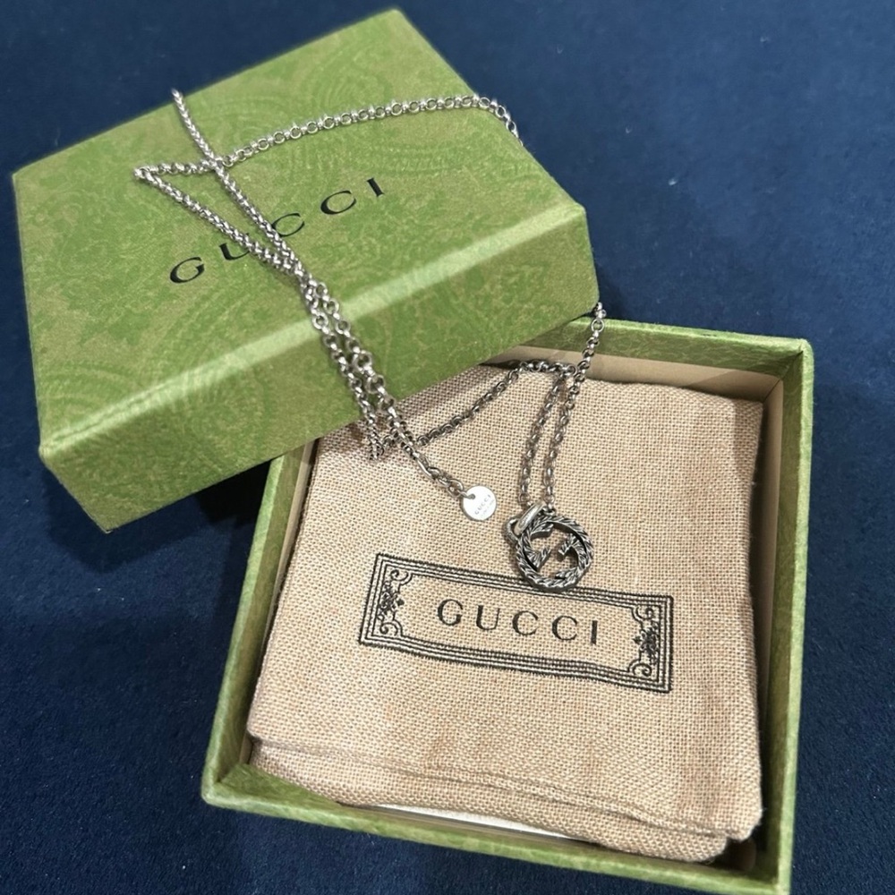 Gucci Interlocking GG Silver
925  Necklace